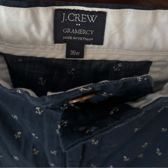 J Crew Men's Gramercy Anchor
Print Chino Short • 9" Inseam - Picture 6 of 8